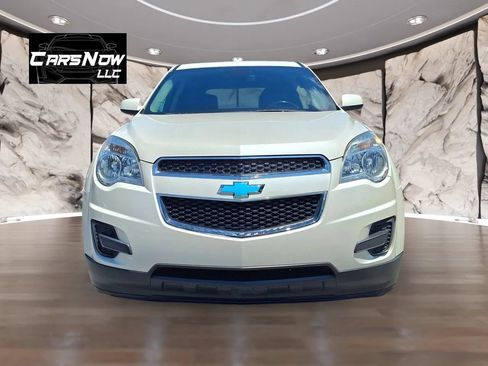 Used 2015 Chevrolet Equinox LT FWD image 2