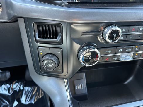New 2026 Ford F150 XLT w/ Equipment Group 302A MID AWD/4WD image 30