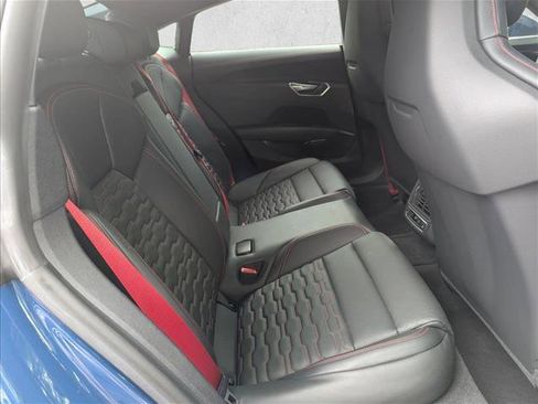 Used 2022 Audi RS e-tron GT AWD/4WD image 20