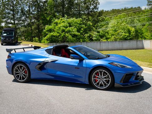 Used 2023 Chevrolet Corvette Stingray Preferred Cpe w/ Z51 Performance Package RWD image 24