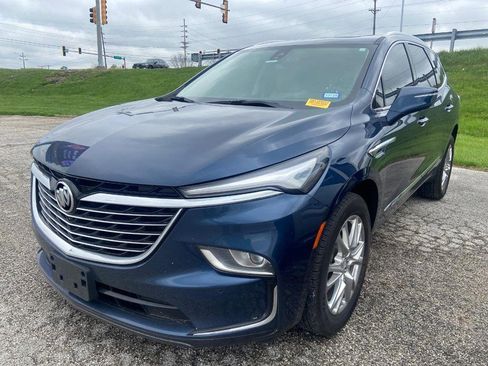 Used 2024 Buick Enclave Premium w/ Experience Buick Package image 4