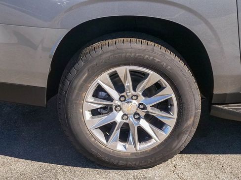 New 2026 Chevrolet Suburban Premier w/ Sun And Tow Package image 6