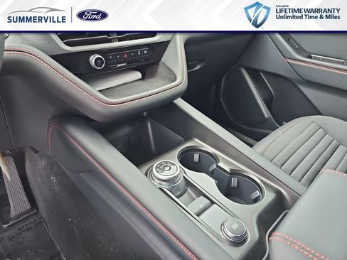 New 2026 Ford Explorer ST-Line w/ ST-Line Street Pack RWD image 28