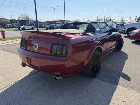 Used 2006 Ford Mustang GT Premium image 8