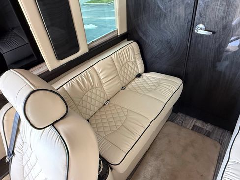 Used 2020 Mercedes-Benz Sprinter 3500 image 60