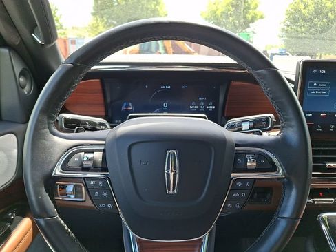 Certified 2024 Lincoln Navigator L Reserve AWD/4WD image 20