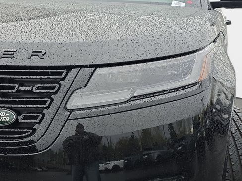 New 2026 Land Rover Range Rover Velar S image 33