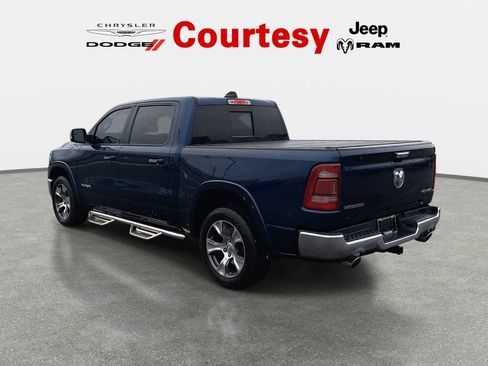 Used 2022 RAM 1500 Laramie AWD/4WD image 7