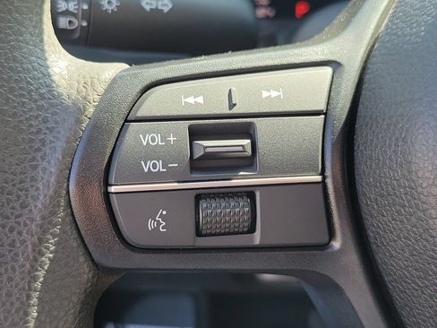 Certified 2023 Honda Accord EX image 22