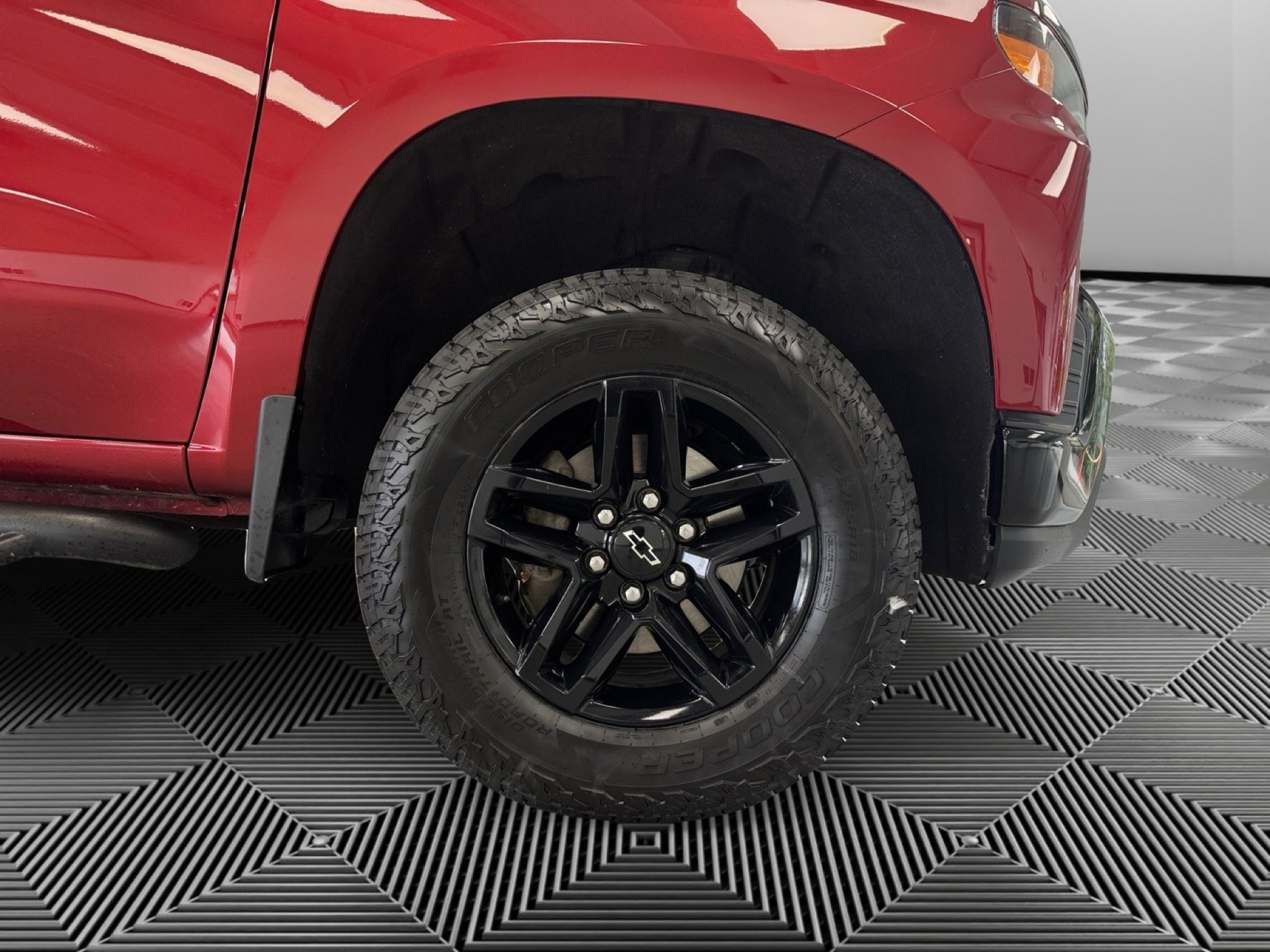 Used 2021 Chevrolet Silverado 1500 Custom Trail Boss AWD/4WD image 10