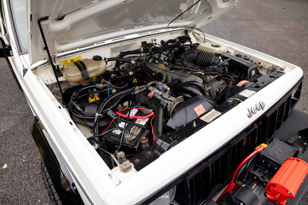 Used 1988 Jeep Comanche Pioneer AWD/4WD image 73