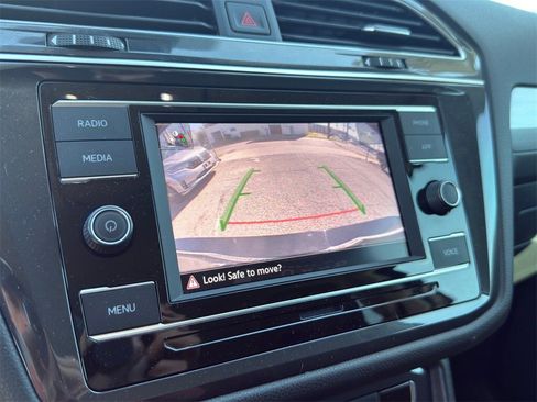 New 2024 Volkswagen Tiguan S image 20