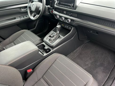 Used 2025 Honda CR-V Sport image 18