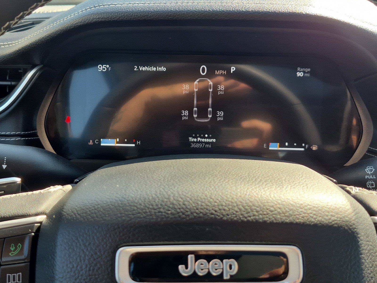 Used 2023 Jeep Grand Cherokee L Limited RWD image 25