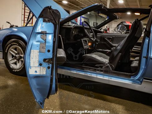 Used 1988 Chevrolet Camaro LT image 93