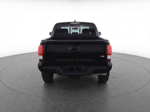 Used 2018 Toyota Tacoma TRD Sport w/ TRD Premium Sport Package image 10