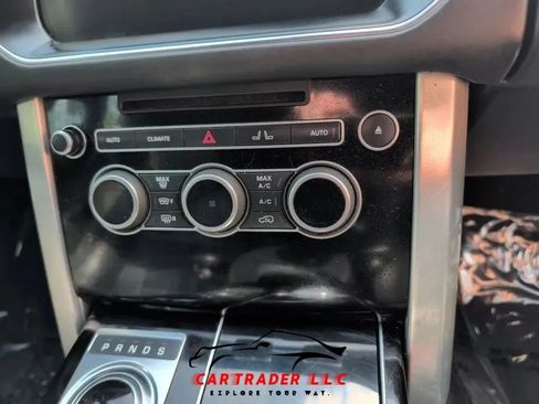 Used 2017 Land Rover Range Rover HSE AWD/4WD image 33