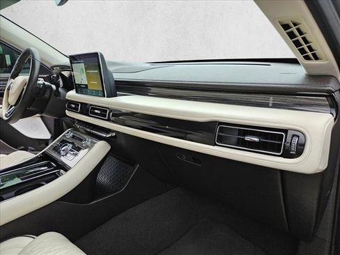 Used 2020 Lincoln Aviator Black Label w/ Dynamic Handling Package image 21