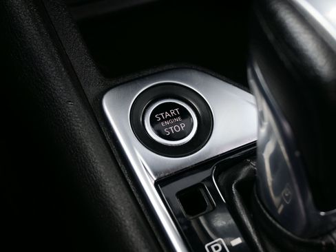 Used 2020 Nissan Sentra SV FWD image 20