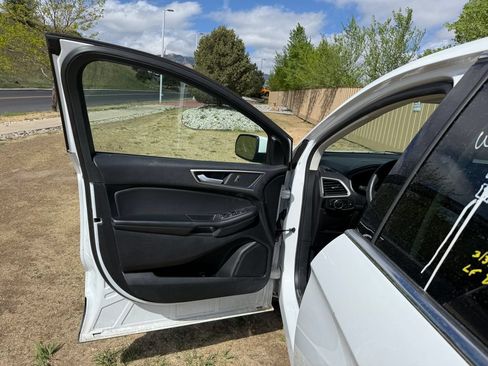 Certified 2024 Ford Edge SEL AWD/4WD image 12