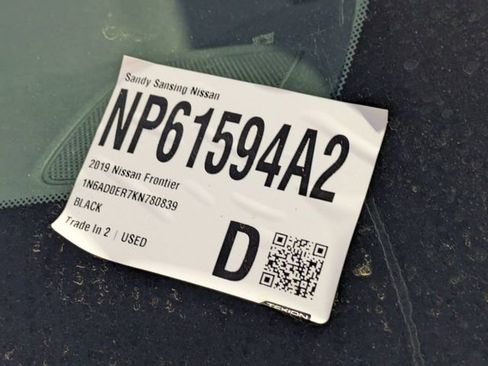 Used 2019 Nissan Frontier SV RWD image 6