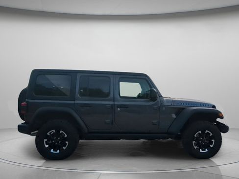 Used 2025 Jeep Wrangler Unlimited Rubicon 4xe w/ Convenience Group image 31