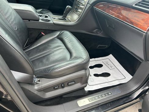 Used 2014 Lincoln MKX AWD w/ Equipment Group 101A image 12