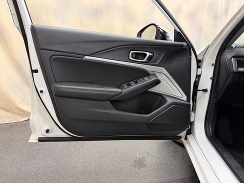 Used 2025 Acura Integra FWD image 12