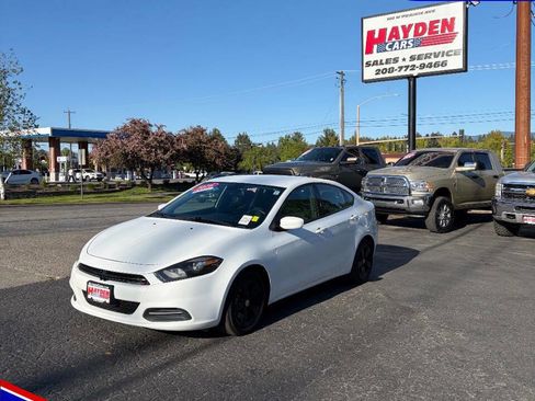 Used 2016 Dodge Dart SXT FWD image 1