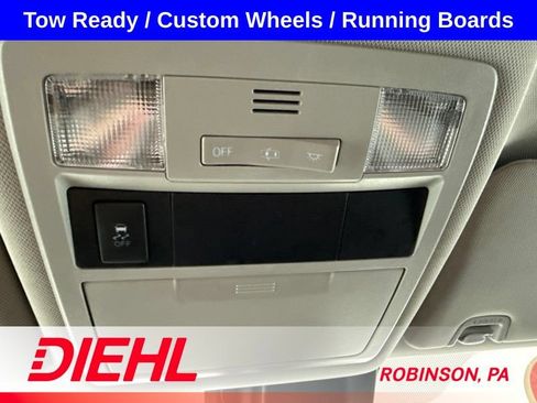 Used 2019 Toyota Tacoma SR5 RWD image 32