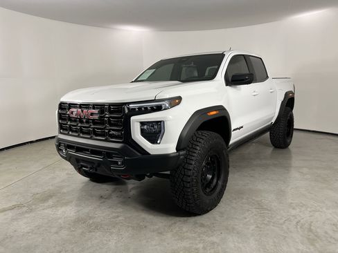 New 2024 GMC Canyon AT4X w/ AT4X AEV Edition image 29