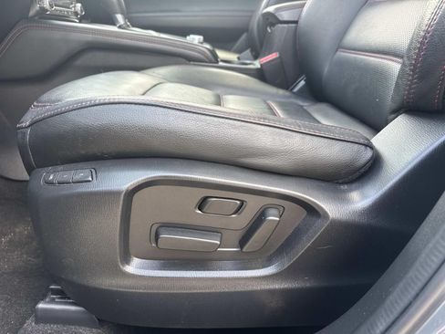 Used 2025 MAZDA CX-5 Carbon Edition AWD/4WD image 16