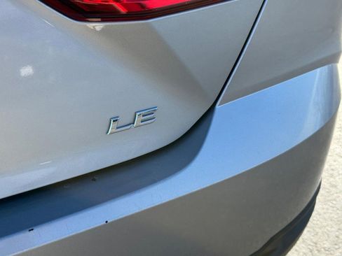 Certified 2025 Toyota Camry LE image 6