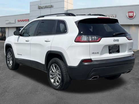 Used 2022 Jeep Cherokee Latitude Lux w/ Sun & Sound Group AWD/4WD image 5