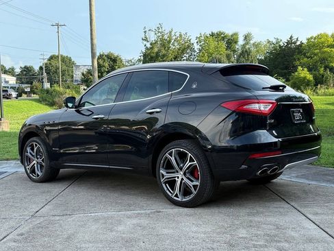 Used 2019 Maserati Levante S GranLusso AWD/4WD image 7