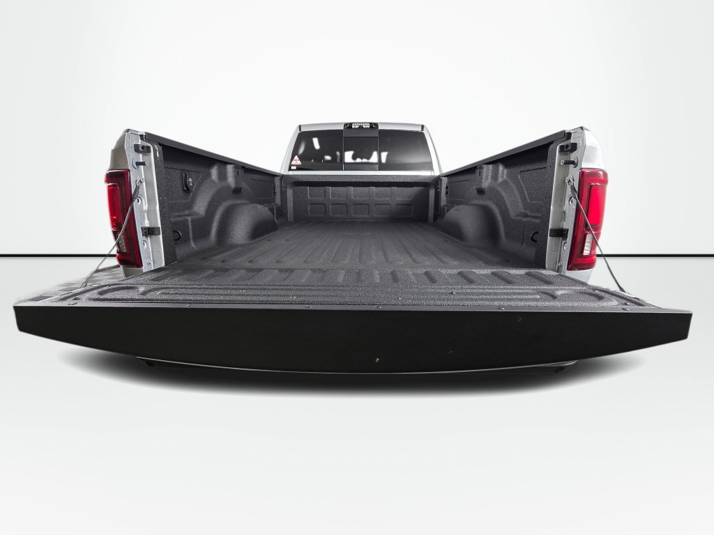 New 2026 RAM 2500 Big Horn AWD/4WD image 17