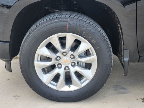 New 2026 Chevrolet Silverado 1500 Custom RWD image 11