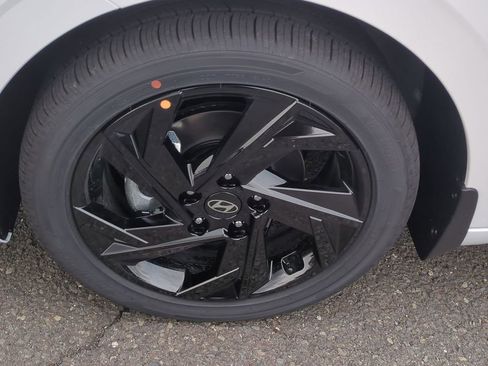 New 2026 Hyundai Elantra Sport FWD image 9