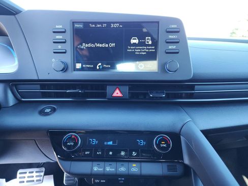 New 2026 Hyundai Elantra Sport image 18