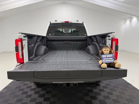New 2026 Ford F250 Lariat w/ Lariat Ultimate Package AWD/4WD image 8