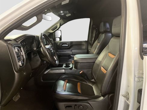 Used 2023 GMC Sierra 2500 AT4 image 20