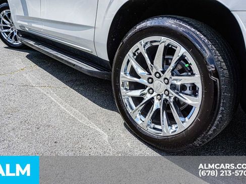 Used 2023 Cadillac Escalade ESV Premium Luxury w/ Touring Package image 18