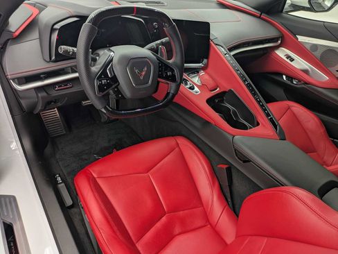 Used 2023 Chevrolet Corvette Stingray Preferred Cpe w/ Z51 Performance Package RWD image 2