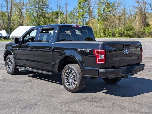 Used 2018 Ford F150 XLT w/ Equipment Group 302A Luxury AWD/4WD image 5