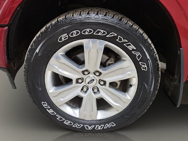 Certified 2019 Ford F150 Platinum w/ Equipment Group 701A Luxury AWD/4WD image 26