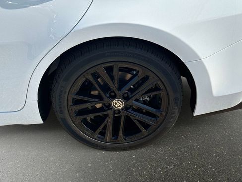 New 2026 Toyota Camry SE image 10