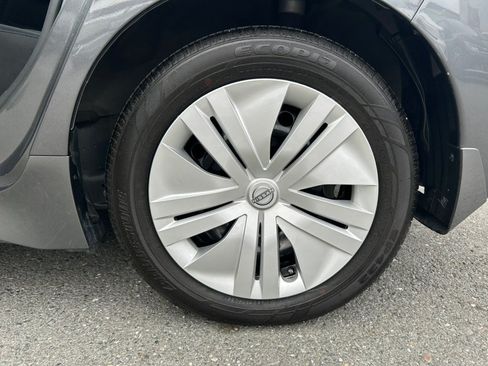 Used 2025 Nissan Leaf S FWD image 46