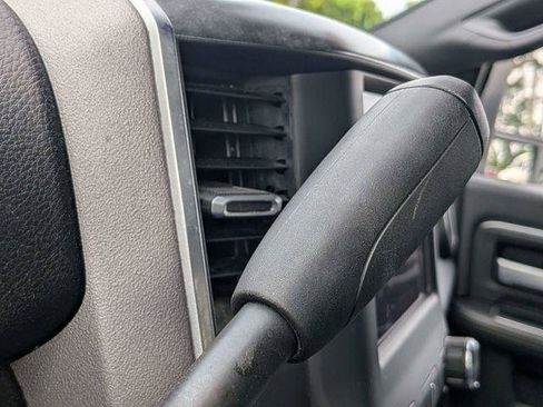 Certified 2024 RAM 2500 Big Horn AWD/4WD image 26