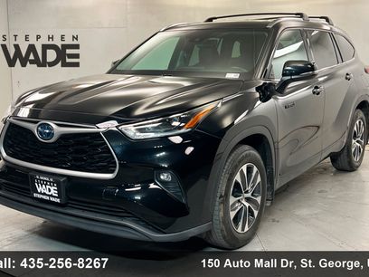 Used 2021 Toyota Highlander XLE