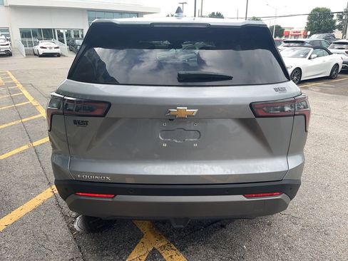 Used 2026 Chevrolet Equinox LT FWD image 4